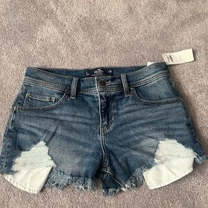 hollister/ low rise vintage baggy short 3”